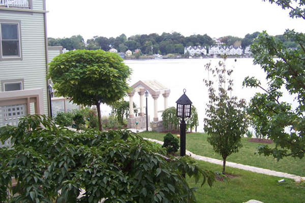 Waterfront Esplanade